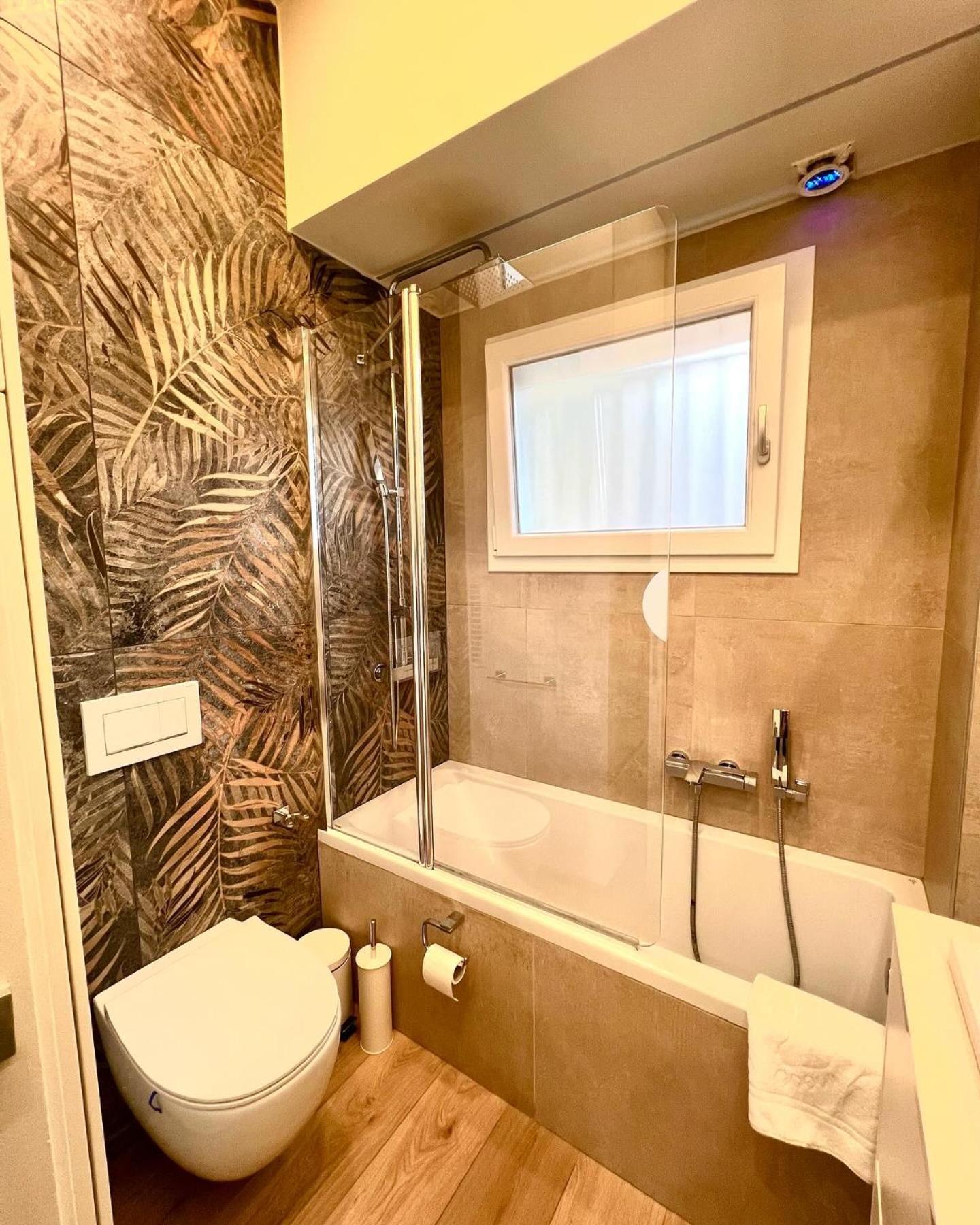 Home Donatella Cormano Luaran gambar