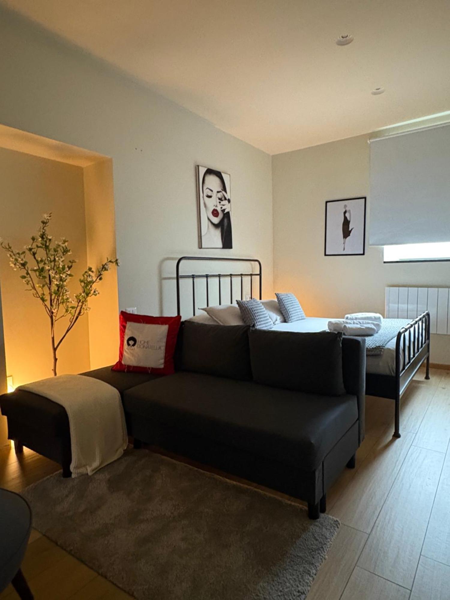 Home Donatella Cormano Luaran gambar
